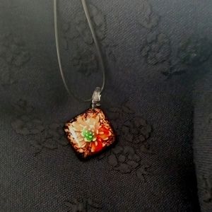 Vintage New! Diamond Shaped Glass Flower Pendant with Faux Leather Cord